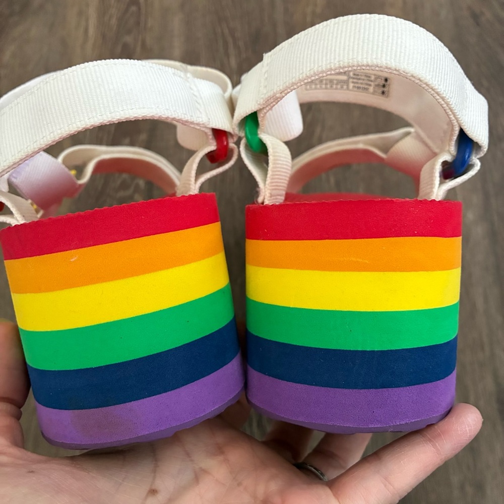 Teva Flatform Universal Rainbow Pride Sandals - Picture 14 of 16